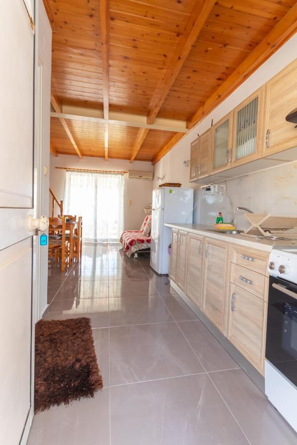 9 Mouses Apartment Filiatra Ngoại thất bức ảnh
